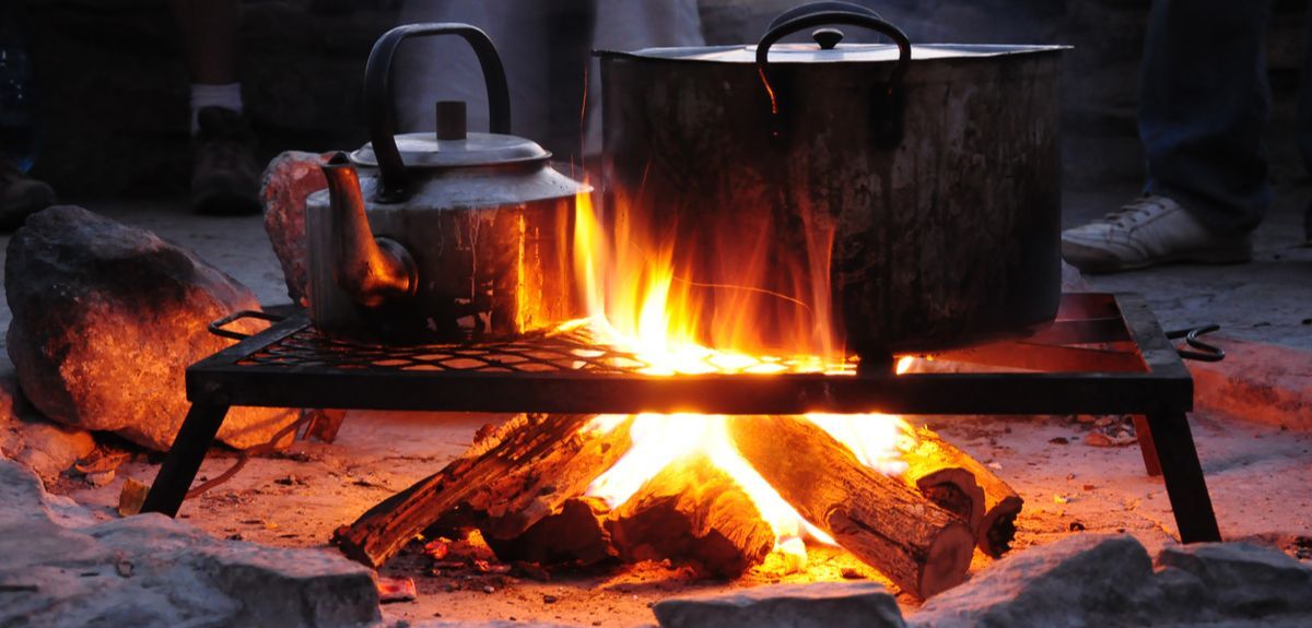 پخت و پز با چوب و زغال خطر ابتلا به بیماری‌های چشمی و تنفسی را افزایش می‌دهد