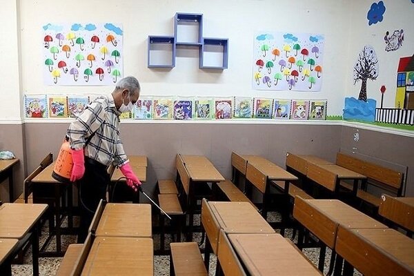 مخالفت ستاد کرونای تهران با بازگشایی حضوری مدارس و دانشگاه‌ها