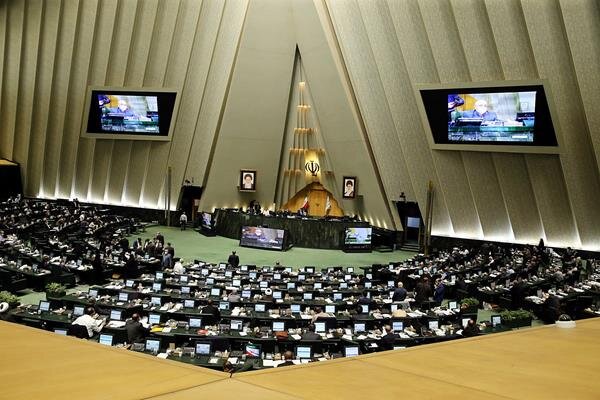 سقف درآمدهای دولت در سال ۱۴۰۱ تعیین شد